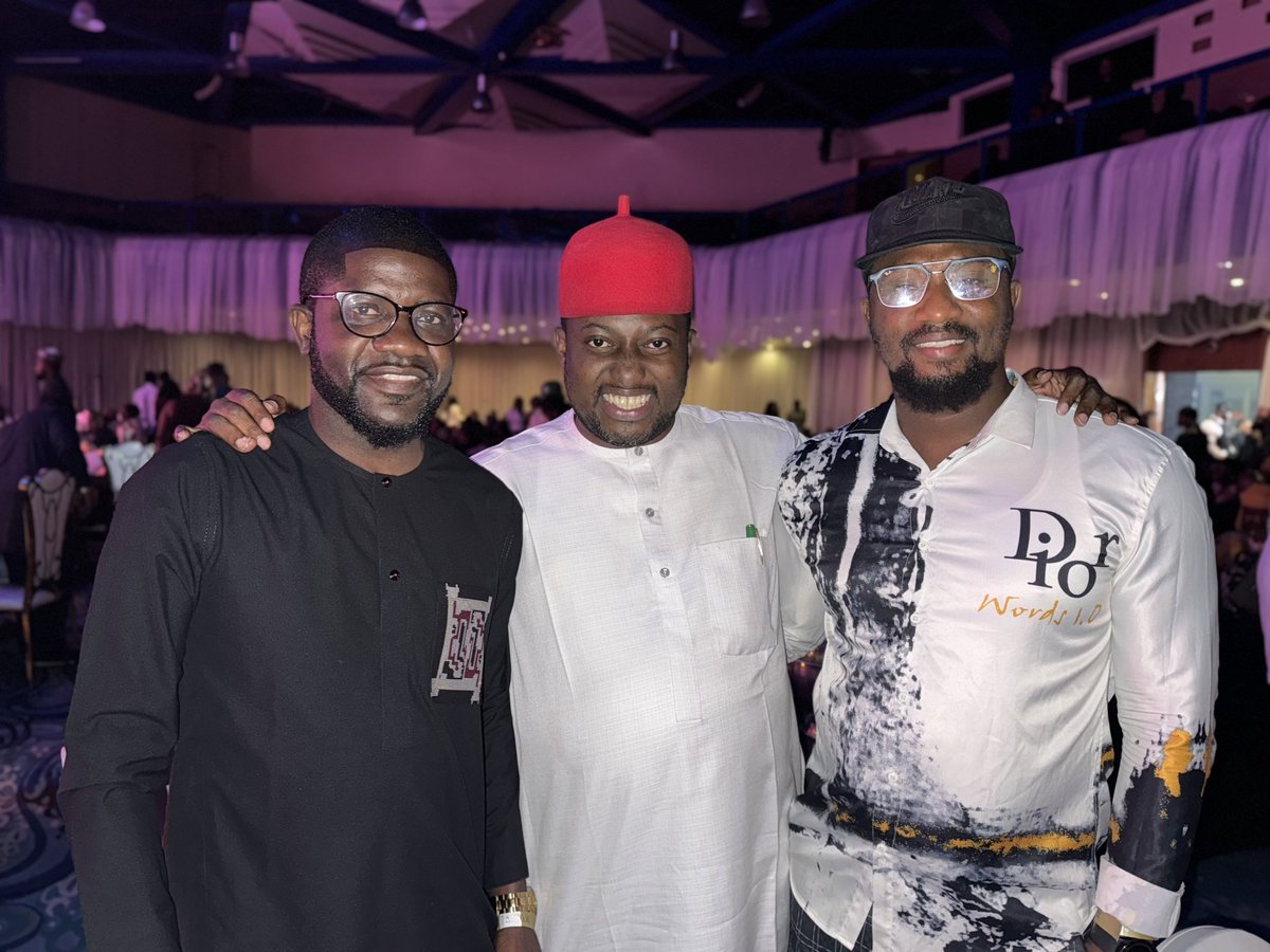 APC Faithfuls... With my much respected brother, Abraham Great @abrahamgreat, and the 001 of the APC youth hierarchy, Dayo Israel @dayoisrael, as we presented selves at the pleasantly humorous arrangement by the legendary comic genius, @seyilaw1 .