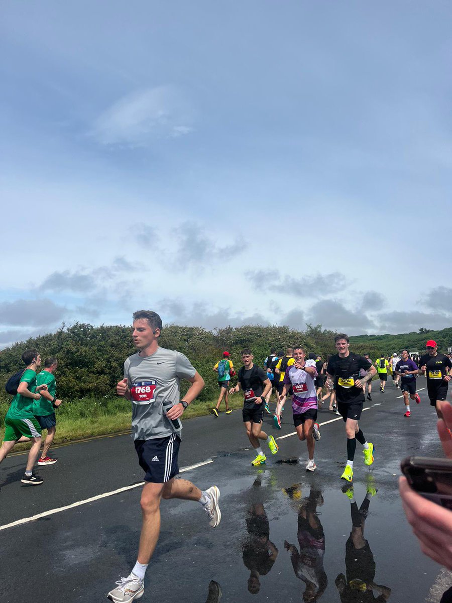 MrGallacher_'s tweet photo. Yesterday myself @MrMasonw @MrMoranPhysEd completed the Edinburgh Marathon. Great team effort and I’m absolutely buzzing with our time. 🏃🏽

I’ve managed to raise nearly £300 for MacMillan so far and would be extremely grateful for any more donations for a great charity. 💚 https://t.co/BHYves2S7l