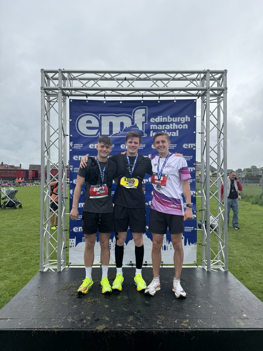 MrGallacher_'s tweet photo. Yesterday myself @MrMasonw @MrMoranPhysEd completed the Edinburgh Marathon. Great team effort and I’m absolutely buzzing with our time. 🏃🏽

I’ve managed to raise nearly £300 for MacMillan so far and would be extremely grateful for any more donations for a great charity. 💚 https://t.co/BHYves2S7l