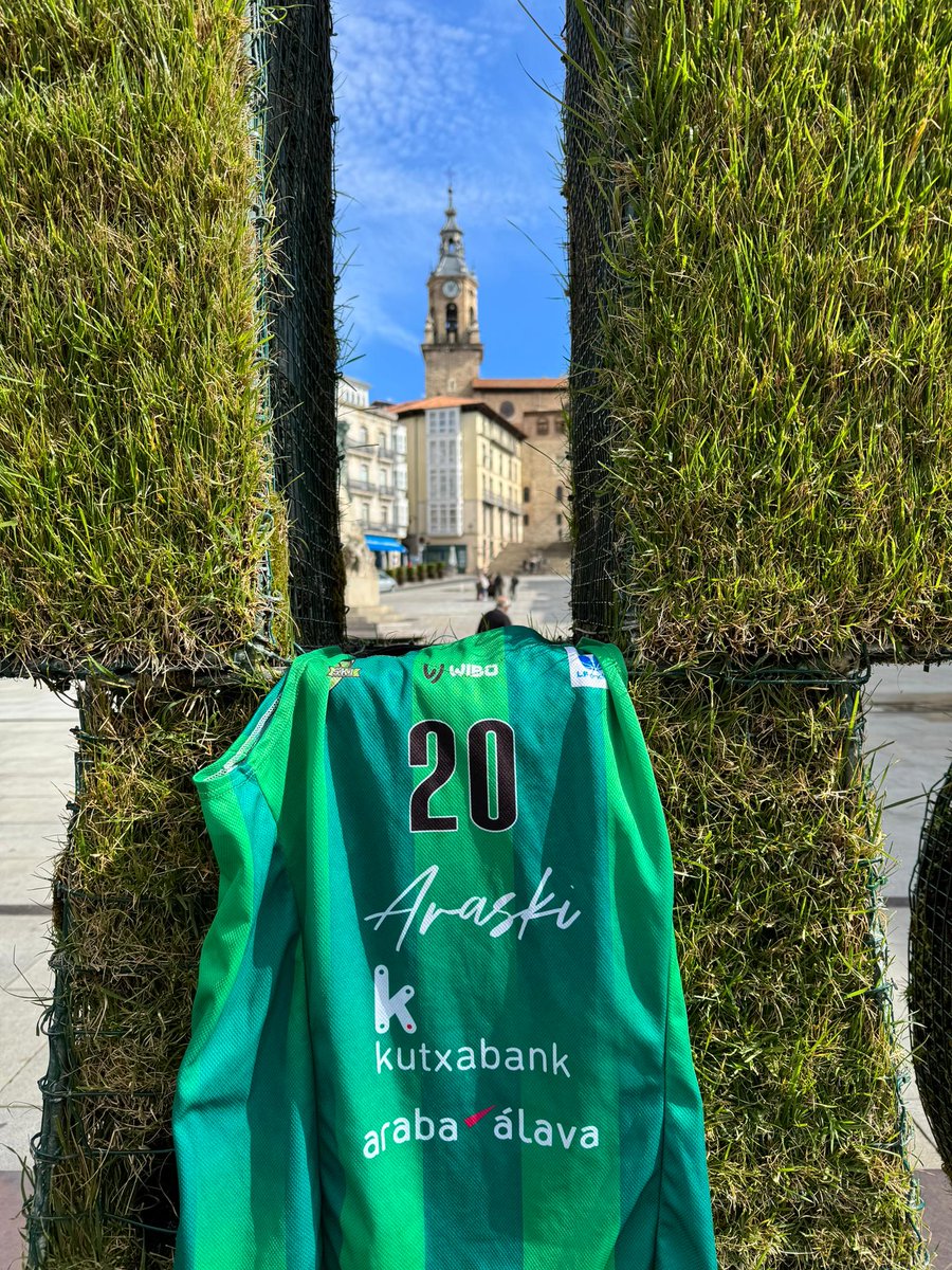 𝗦𝗢𝗥𝗧𝗘𝗢 ‼️

¡Llévate la camiseta de <a href="/martahh97/">Marta Hermida</a>! 

1⃣ RT a este tweet
2⃣ Seguir a <a href="/Araski/">Araski AES</a> 

*𝐿𝑎 𝑒𝑛𝑡𝑟𝑒𝑔𝑎 𝑑𝑒𝑙 𝑝𝑟𝑒𝑚𝑖𝑜 𝑒𝑠 𝑒𝑛 𝑉𝑖𝑡𝑜𝑟𝑖𝑎 (𝑁𝑜 ℎ𝑎𝑦 𝑒𝑛𝑣𝑖́𝑜)
*𝑆𝑜𝑟𝑡𝑒𝑜 𝑒𝑛 𝑋 𝑒 𝐼𝑛𝑠𝑡𝑎𝑔𝑟𝑎𝑚

#ConstruyendoSueños #AmetsakEraikitzen