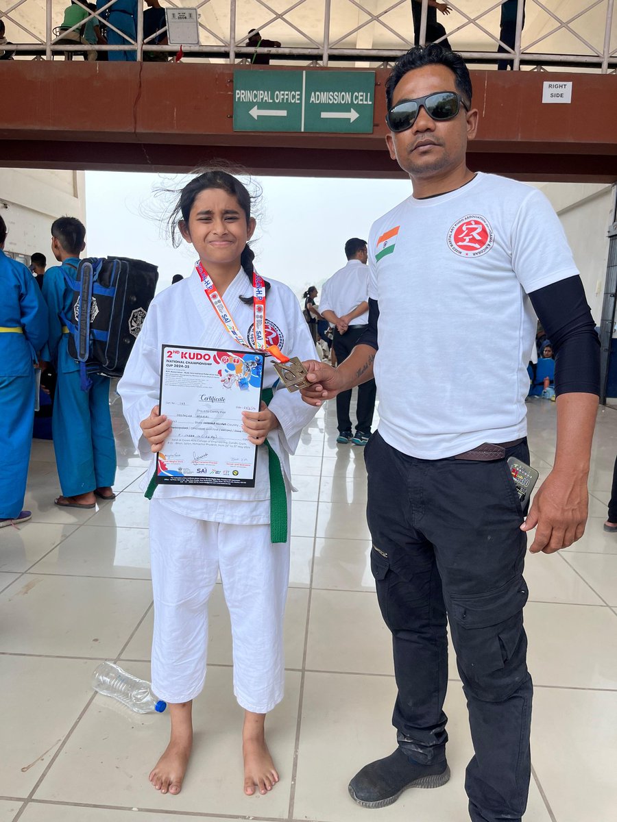PJnvsa's tweet photo. Hearty congrats 💐💐 to Deepasha Mondal  (IX) and  Mr. Dhamain Turkey, Kudo Coach, Andaman. Deepasha has secured Gold medal today  in the 2nd Kudo National Championship organized &amp; conducted by  Kudo International Federation of India from 25- 31 May at Solan, Himachal Pradesh. https://t.co/HsdxKZoNgK