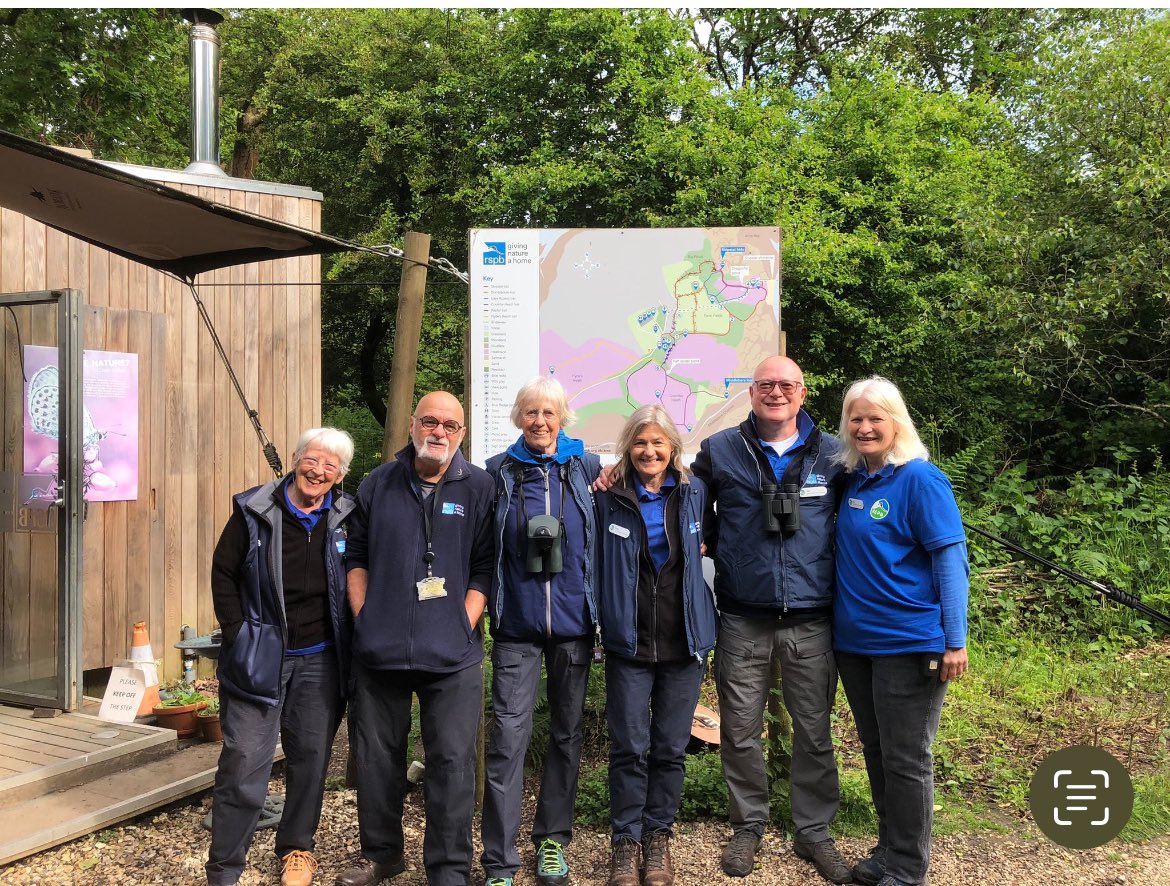 dougaldog's tweet photo. 27th May @RSPBDorset 🤳staff &amp; volunteers ready for next three weeks of @BBCSpringwatch @GreenFGeorge @LizWoodford1 @Peter_Purbeck @AldredRoz https://t.co/Wnko9tJWSg