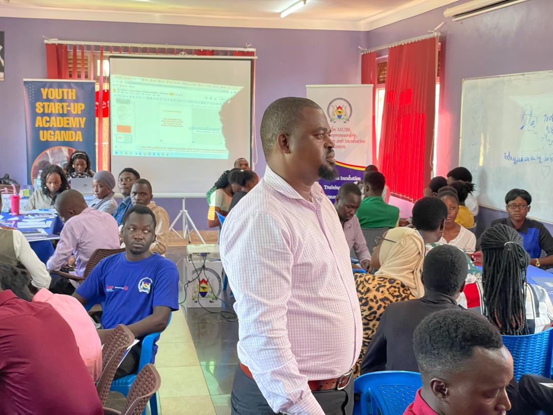 MUBS_Entreship's tweet photo. Over 50 innovators from our student networks and #MUBSIGnite interns are actively participating in a five-day training program at Youth Start Academy Uganda Cohort 4 (#YSAU), @OfficialMubs , implemented by @hivecolab.
#MUBSEIIC https://t.co/RWBaNQsaia
