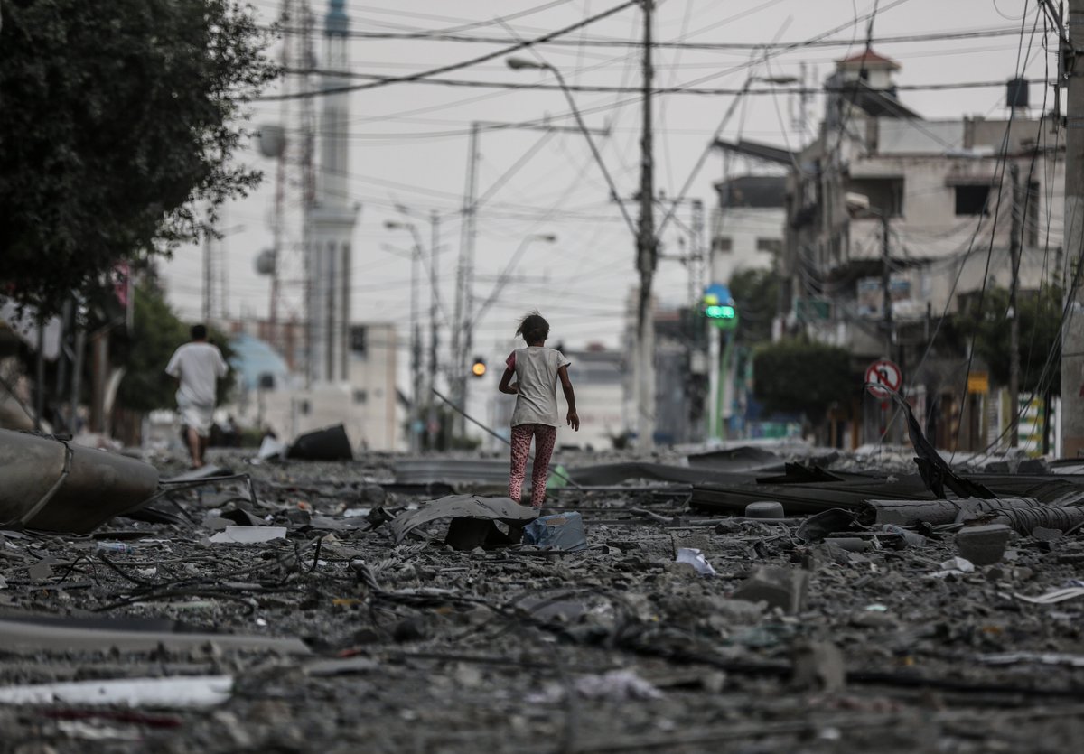 ⚫️Condenamos enérgicamente el último ataque a un campamento en #Rafah. Se reportan niños y niñas entre las víctimas.💔 
Los ataques a infraestructura civil deben investigarse de manera independiente y los responsables deben ser llevados ante la justicia. #AltoAlFuego