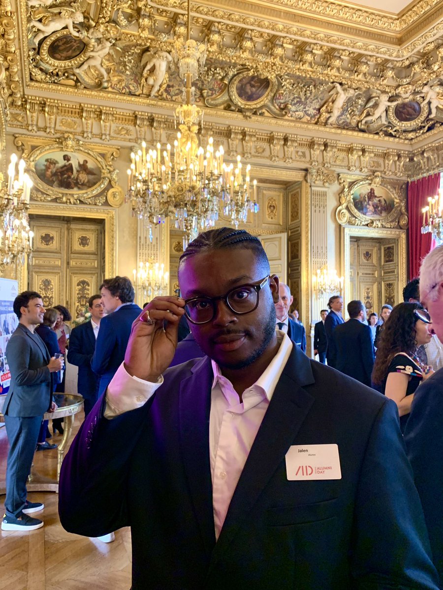 We are honored to have been invited by @CampusFrance to spend an evening at the Quai d’Orsay for the third time as American graduates of #French higher education. This year’s Soirée #FranceAlumniDay focused on « Talents francophones, carrières mondiales ». 🇫🇷🎓