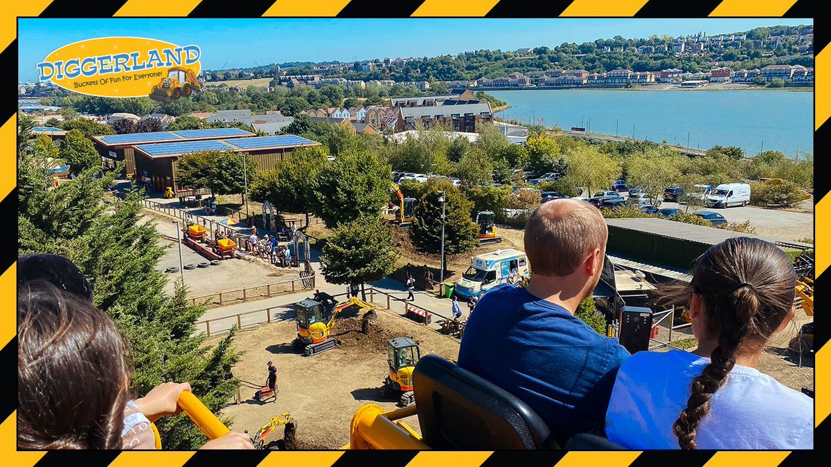It's #NothingToFearDay! Face your fear of heights with a ride on the Skyshuttle at Diggerland! Get lifted 50ft in the air and conquer your fears! Who's brave enough to take on the challenge? 🚀