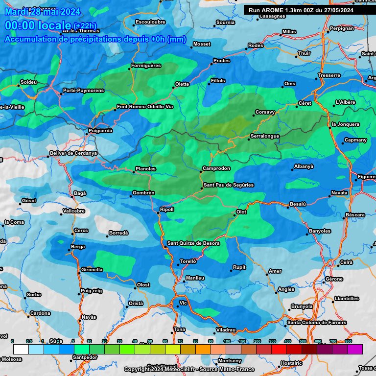 ⚡️ La tarda serà animada al 📍 Ripollès, on s’hi poden acumular fins a 20mm.

💧 Se suma a la pluja que va anar caient la setmana passada i que va directament a Sau.

#Projecte4Estacions