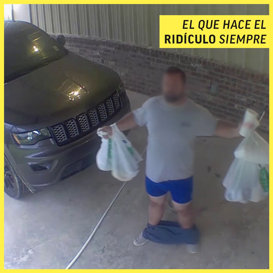 AMCBreakES's tweet image. Todos tenemos un vecino que da la nota y, si no lo tienes... Eres tú 😂

#GuerraDeVecinos - Ya disponible en BREAK.