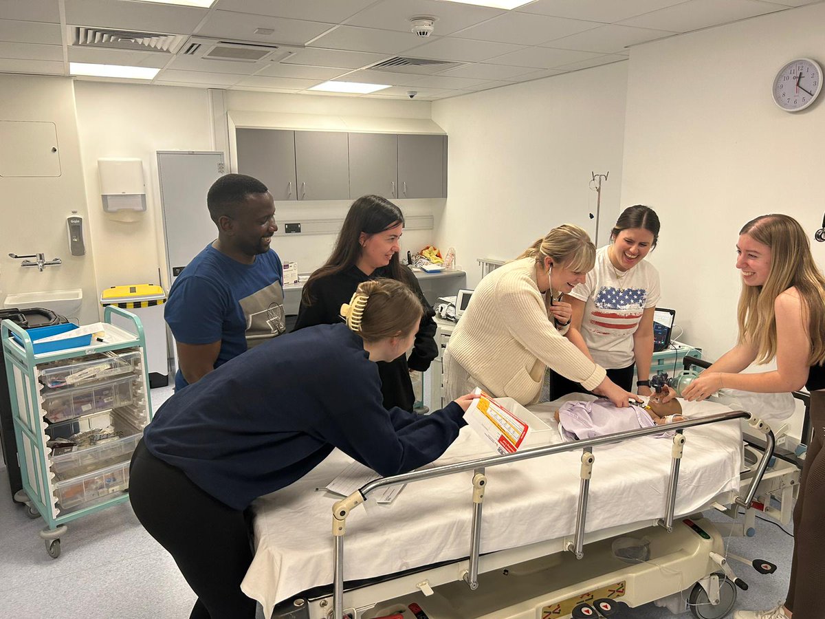 Some fantastic learning going on in the bespoke E1 emergency SIM day! (And a lot of laughs too)

#nursing #paediatricnursing #congenitalheartdisease #nursingeducation