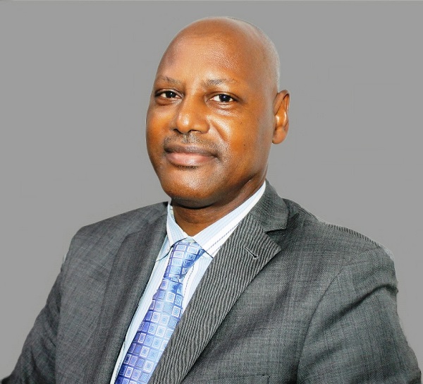 ThirdEyeNG's tweet photo. This company was also never declared in his CCB form.
This is similar to what Hadi Sirki did by awarding a contract to his civil servant brother company for which he's facing prosecution for. @fkeyamo #FAAN https://t.co/sFQolEWDBg