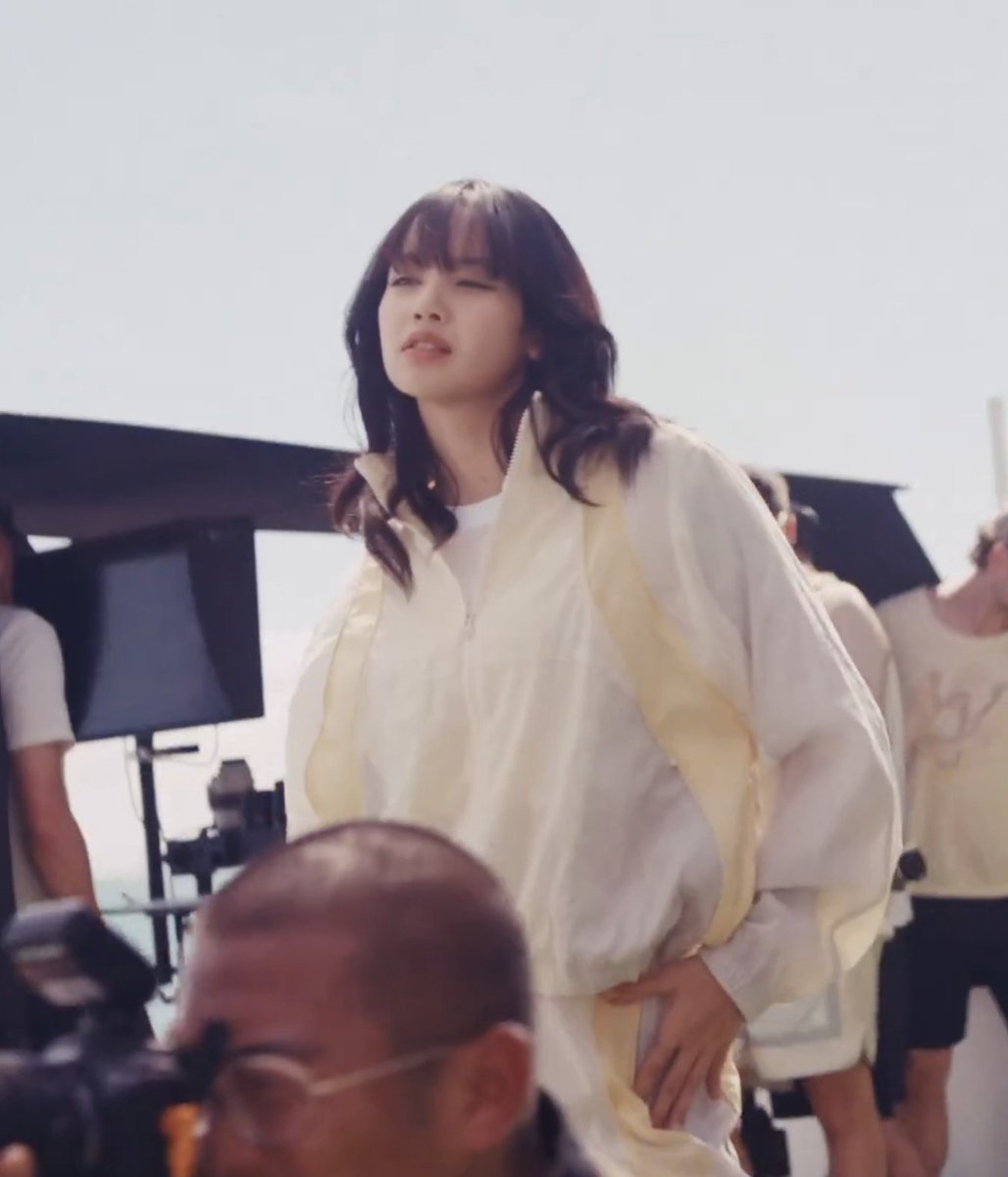 lalisalovemme's tweet photo. lordddd, have mercy on me 😫

LISA x KITH WOMEN 
#LISAforKITHWomenSummer24 https://t.co/uX7xCJQE6G