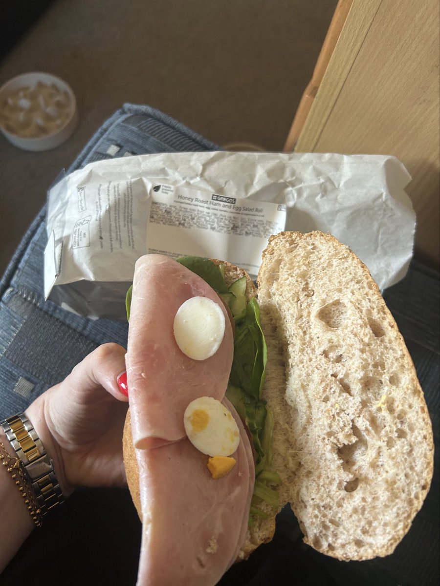 SteppyLoves's tweet photo. @GreggsOfficial sad times Greggs, sad times. https://t.co/AgaOephefk