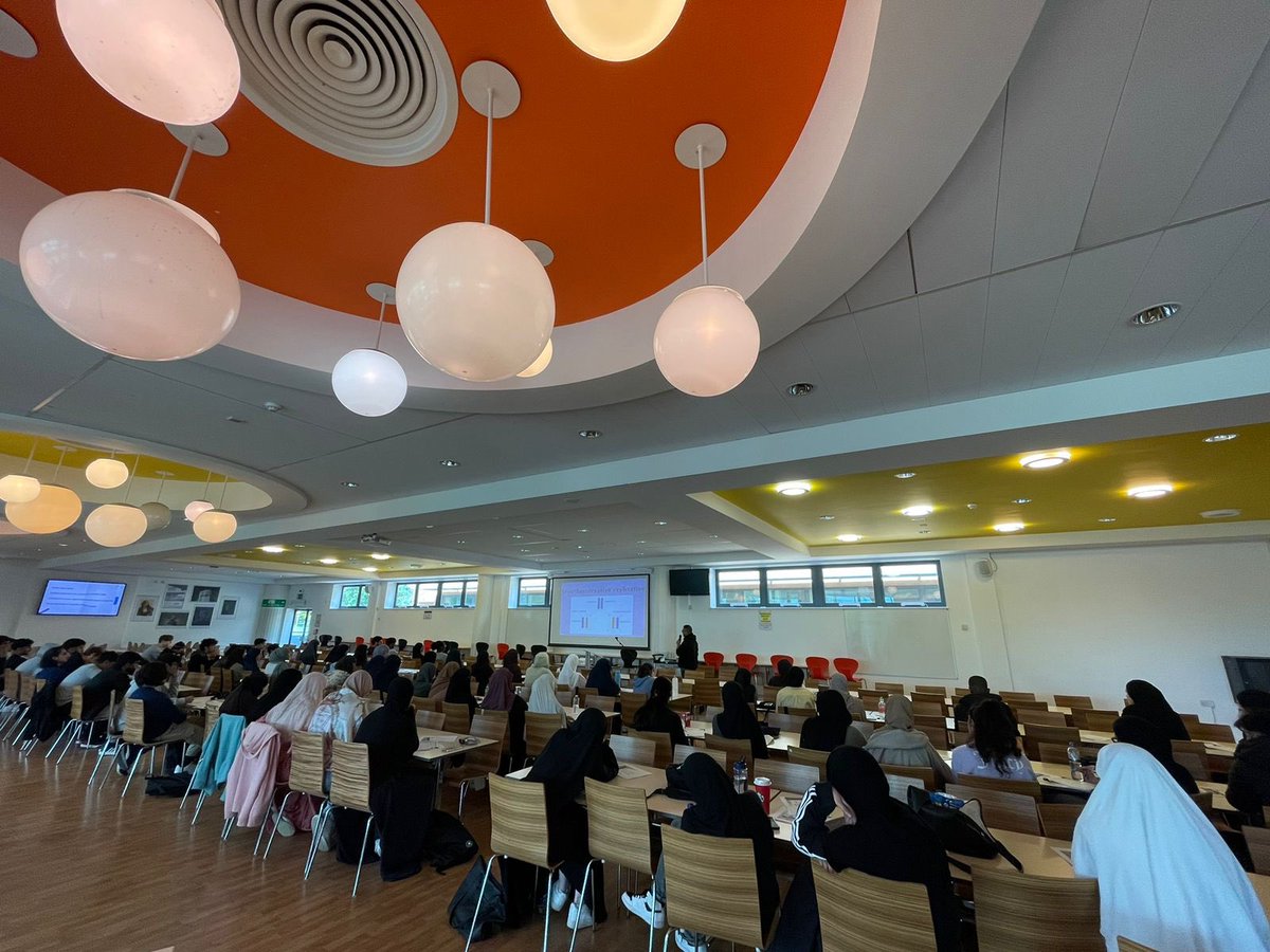 SAT_LSFC's tweet photo. Following on from #bbcradio1 #bigweekend most people would be relaxing on a bank holiday. But not @shahrukh_w102. His commitment to the biology cohort is amazing. Students turned up in their numbers for todays paper 1 revision conference. #nextstopgreatness https://t.co/wsM4BNNdBS