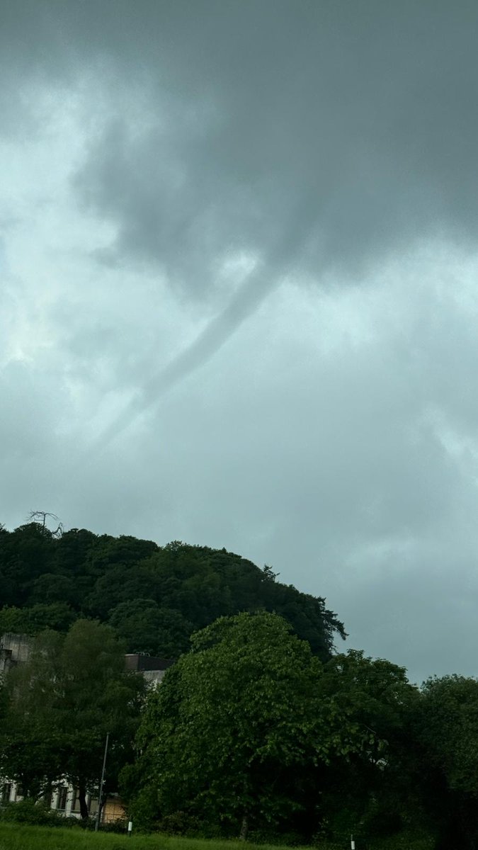 Now that's a way to spend the day wild swimming in one of the best waterfalls in Scotland, Allt Mhor at Kinloch Rannoch. Even saw tornados forming over Stirling on the way up. Totally awesome weather and country #wildswimming #scotlandnature #scotlandoutdoors