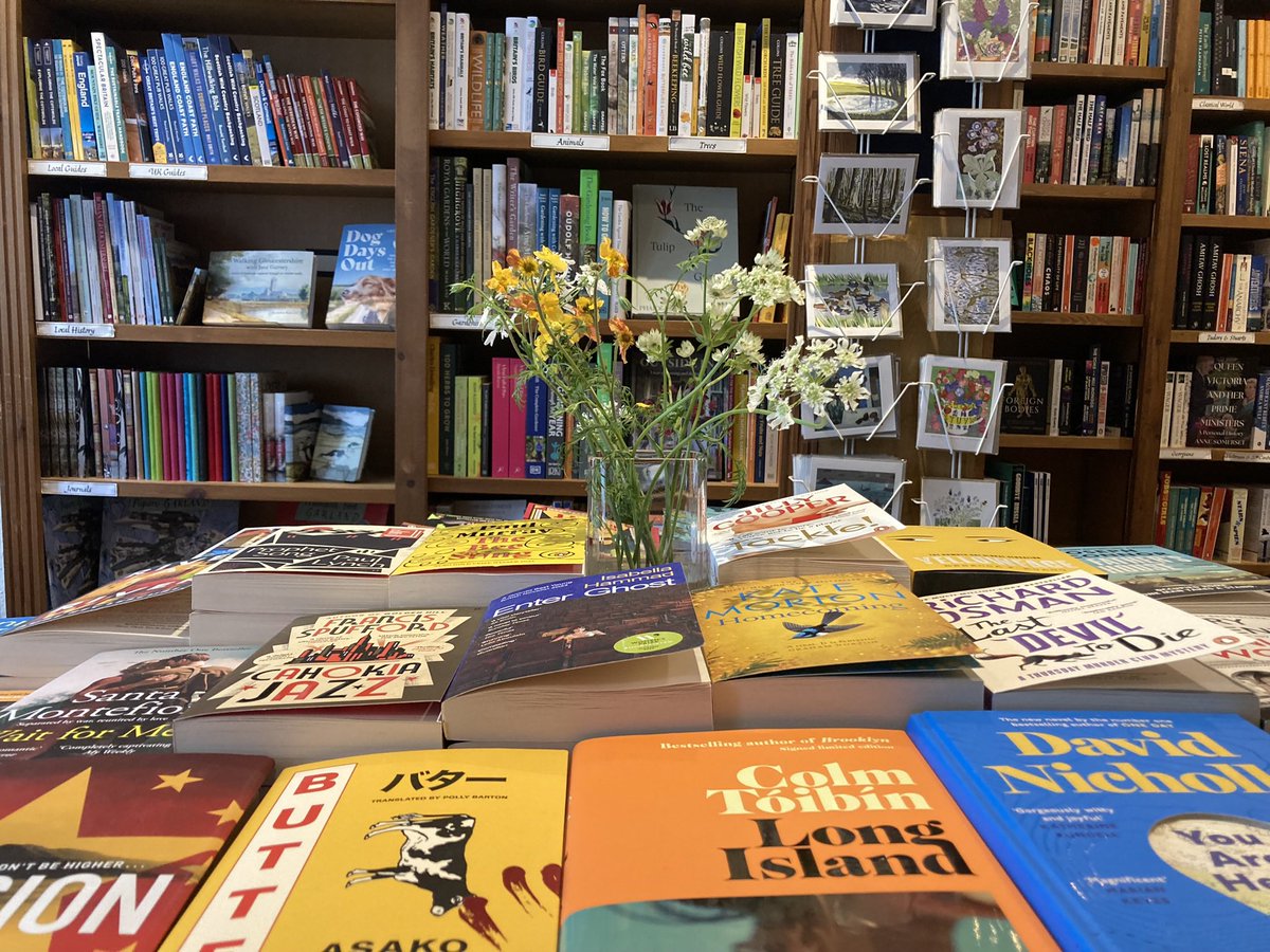 It’s the Bank Holiday Monday and the weather is all over the place. We’d love to see you in our shops (open till 4pm), but if not you can shop online.

In fact, use coupon code 'rainyday' on our website and you'll get 20% off for the rest of the day.

yellowlightedbookshop.co.uk