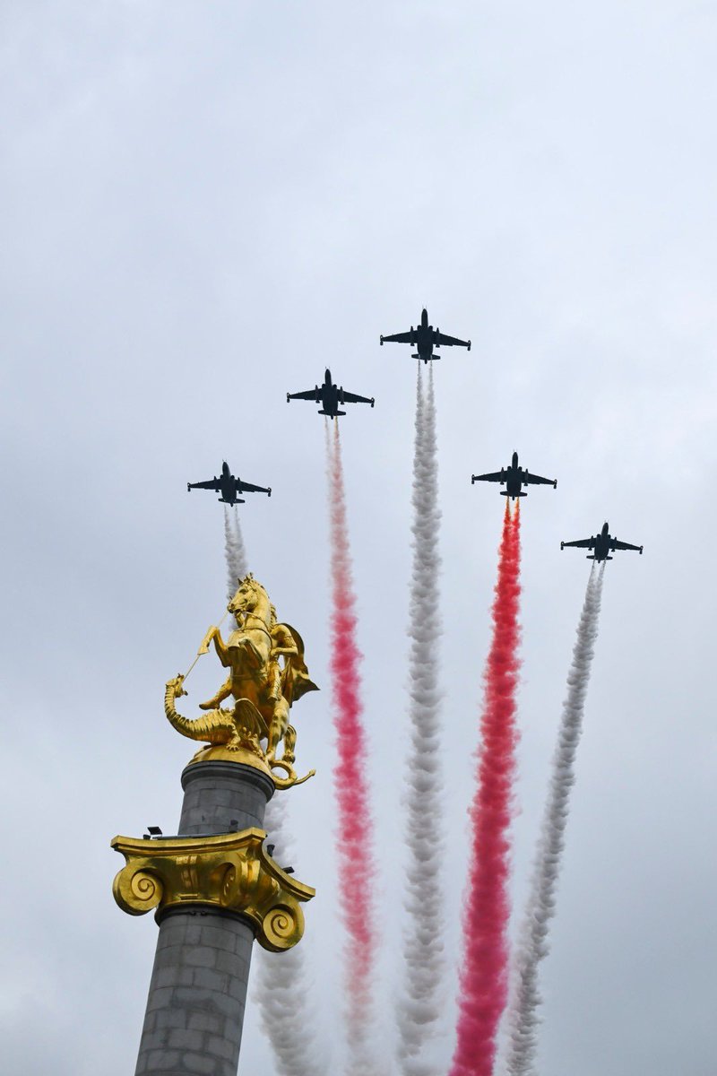 le 26 mai 1991, la Georgie reprenait son indépendance de Moscou. 
Le 26 mai 2024, elle compte la garder.
🇬🇪🇬🇪