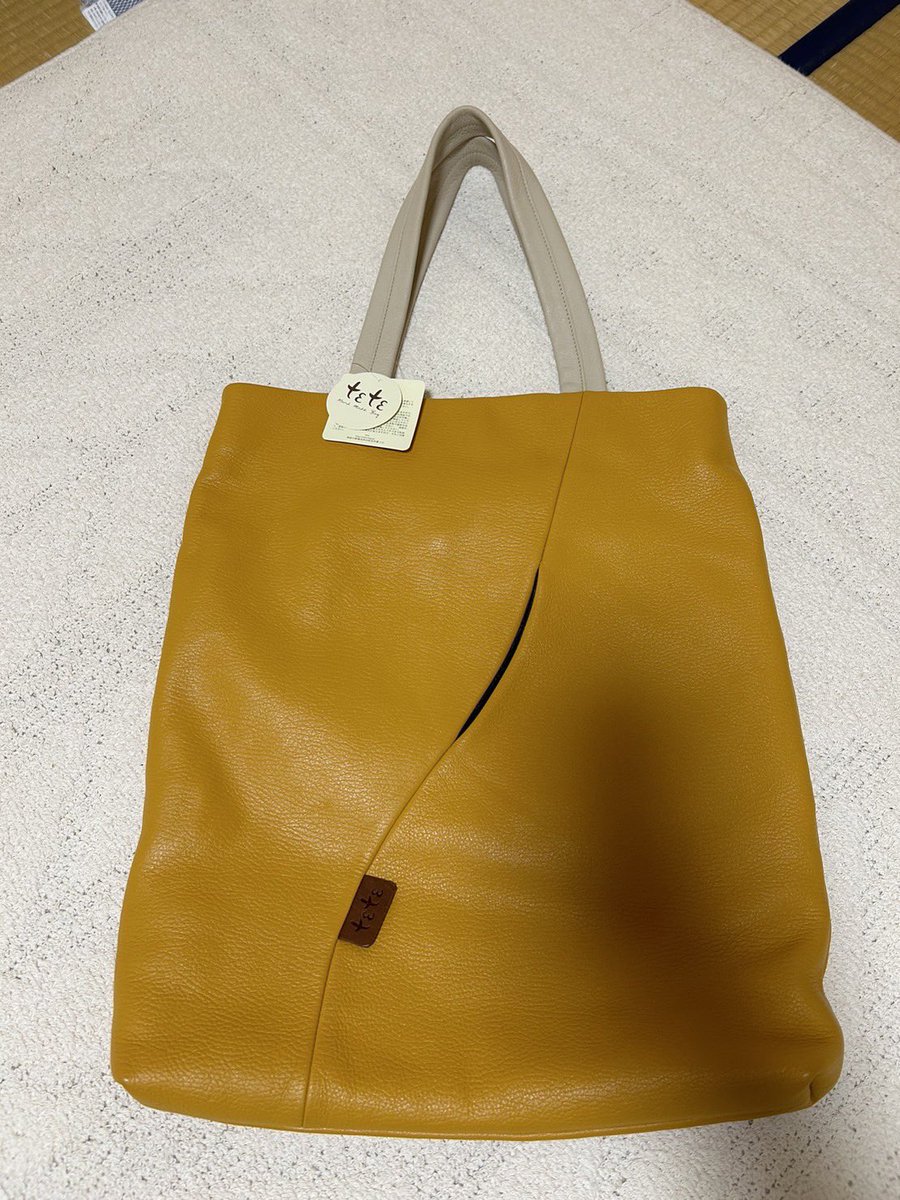 eguiqk's tweet photo. デザビレ蚤の市で見て以来、気になっていた@tete_bag さんのトートバッグにハンドメイドジャパンで再会でき、
そして今月はデザビレアトリエ公開でポーチとティッシュケースに出会いました😍
嬉しい✨✨✨✨✨ https://t.co/AcnjW1kkv1
