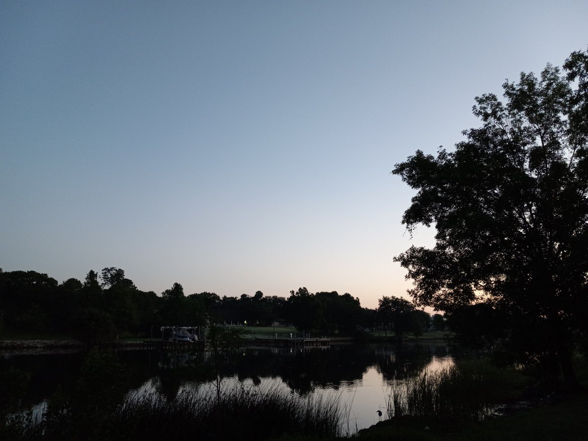 Good morning #Monday #Mondayvibe #Sunrise #HEALTH #FITNESS along the #Hillsboroughriver #walking #calisthenics #fitness #cardio #workout #SeminoleHeights #Tampa #Florida #PhotoWalk #Tampaphotography #outdoors #Nature #water #MemorialDay #USMilitary #USARMY #USAF #USMC #USN