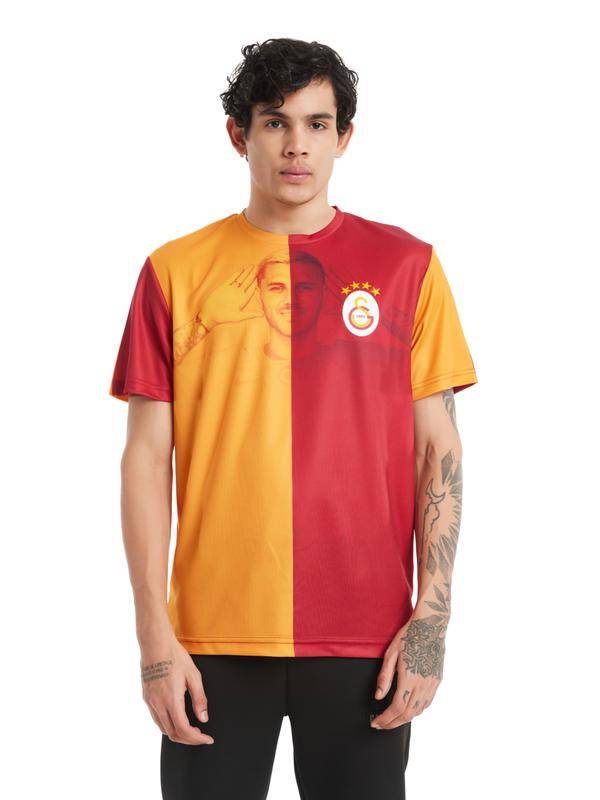 Şampiyonluğumuzun üstüne çekilişle bir kişiye Mauro Icardi Taraftar T-shirt vereceğiz yapmanız gerekenler hesabı takip edip gönderiye Rt ve beğeni atmak, çekiliş sonucu haziranın 6'sında açıklanacak.