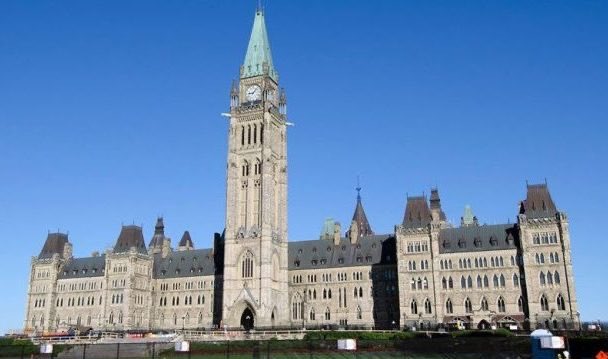 Commons today expected to pass ban on federally regulated employers’ use of replacement workers in case of strike or lockout. Bill then proceeds to @SenateCA. “It sends a powerful message” — @Kevin_Lamoureux blacklocks.ca/commons-to-pas… #cdnpoli