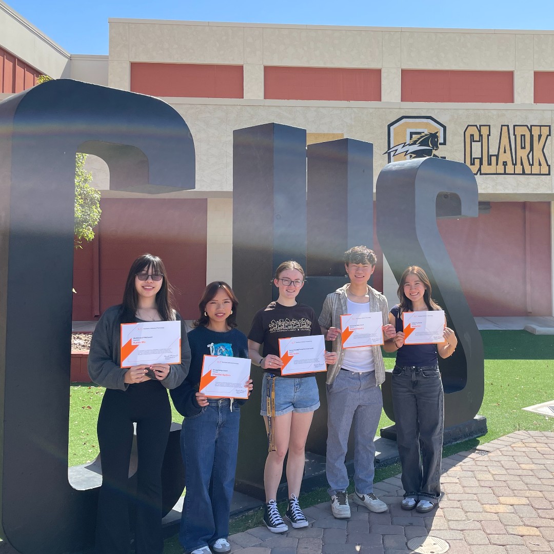 📣 Shoutout to these amazing 11th graders at @ClarkHighSchool who each secured a $76K scholarship from the @RITtigers High School Award Program! 🎉 Future leaders in the making! 🚀 #FutureLeaders #ScholarshipWinners #CCSDMagnetSchools #WeAreCCSD