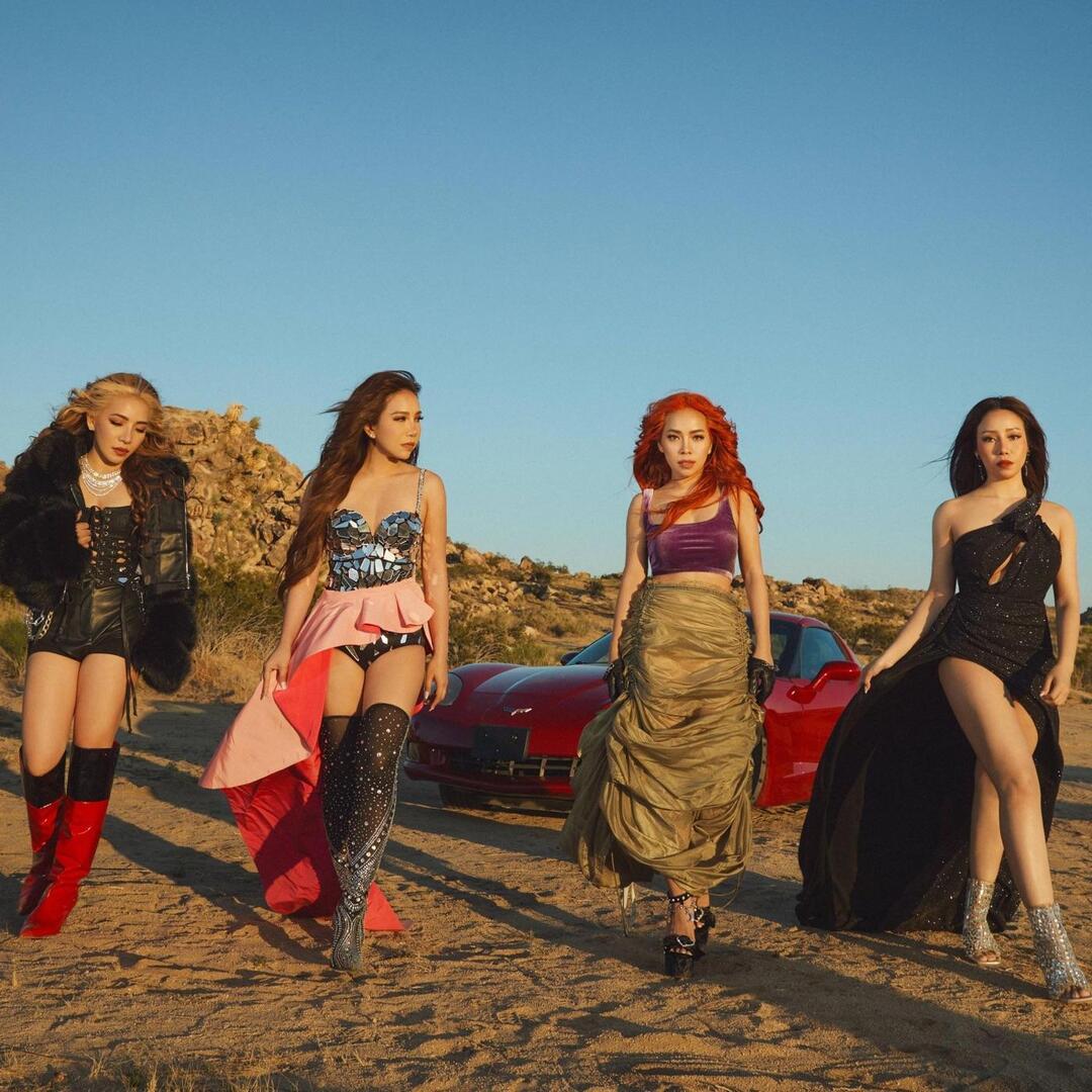 channelrradio's tweet photo. 💿#NowPlaying: "Distorted" by 4TH IMPACT. Your favorite songs are playing right now on Channel R.

Listen 100% ad-free online, on our Radio App &amp; on iHeart Radio here: https://t.co/RHmz0RSvJQ https://t.co/50CeubOKdy