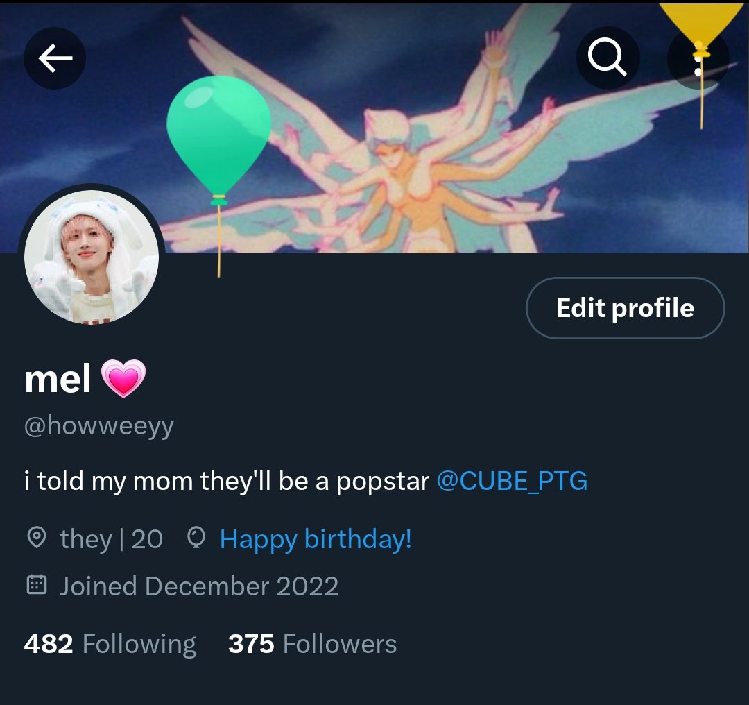howweeyy's tweet photo. finally 20 (^-^)/ https://t.co/jsXPBTjHtZ