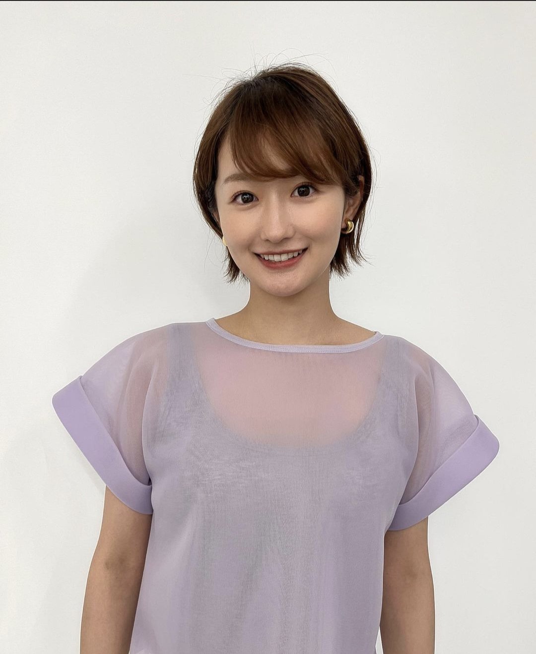 テレビ朝日　アナウンサー　佐藤ちひろ　直筆サイン色紙　抽選プレゼント　抽プレ テレビ朝日 アナウンサー 佐藤ちひろ 直筆サイン色紙 抽選