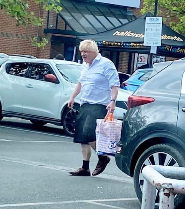 He’s always dressed like he’s just shit himself in a Toby Carvery and had to walk to the nearest Barnados to sort himself out.
If you ever voted for him you should fucking kill yourself.