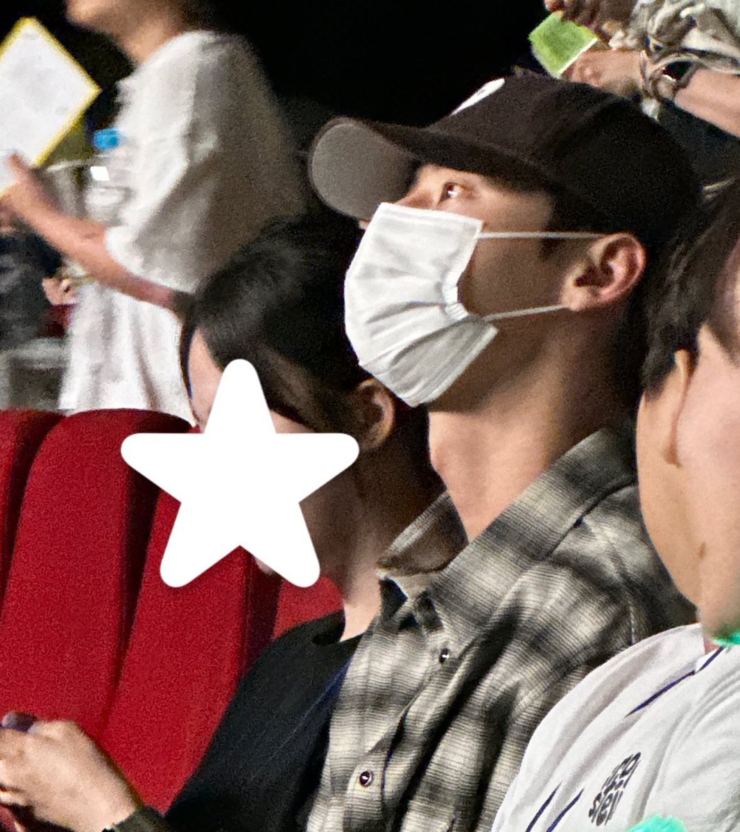 miming809's tweet photo. 퇴근하고 도영 콘서트가신 민현님...
ㄹㅈㄷ 갓생이다 진짜 https://t.co/GC0OiLFwaU