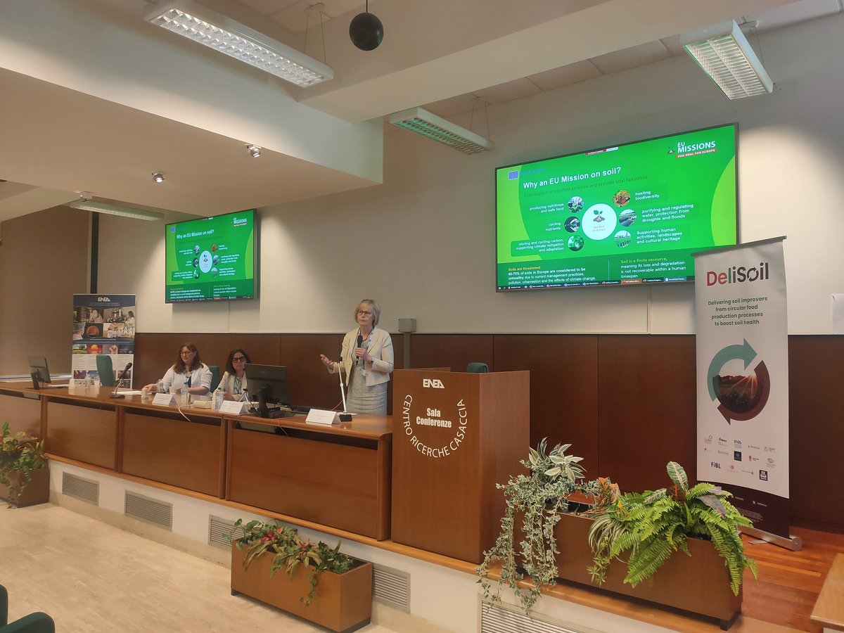 DeliSoilEU's tweet image. What a fantastic morning it&apos;s been so far including greetings from our Project Officer, Advisory Board Members, as well as the EU #MissionSoil Board. This afternoon work packages will give updates on their progress towards delivering #Soilimprovers to boost #SoilHealth 🌳