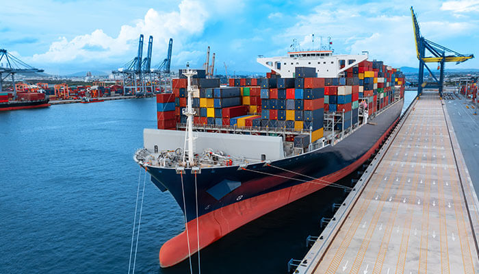 Factors To Consider When Looking For A Reliable International Freight Forwarder #freightforwarding #Logistics #supplychain #cargoshipping #transportation #freightindustry #ShippingLogistics #globalbusiness @AEPC_team @aykae_r @JohnPipeInt tycoonstory.com/factors-to-con…