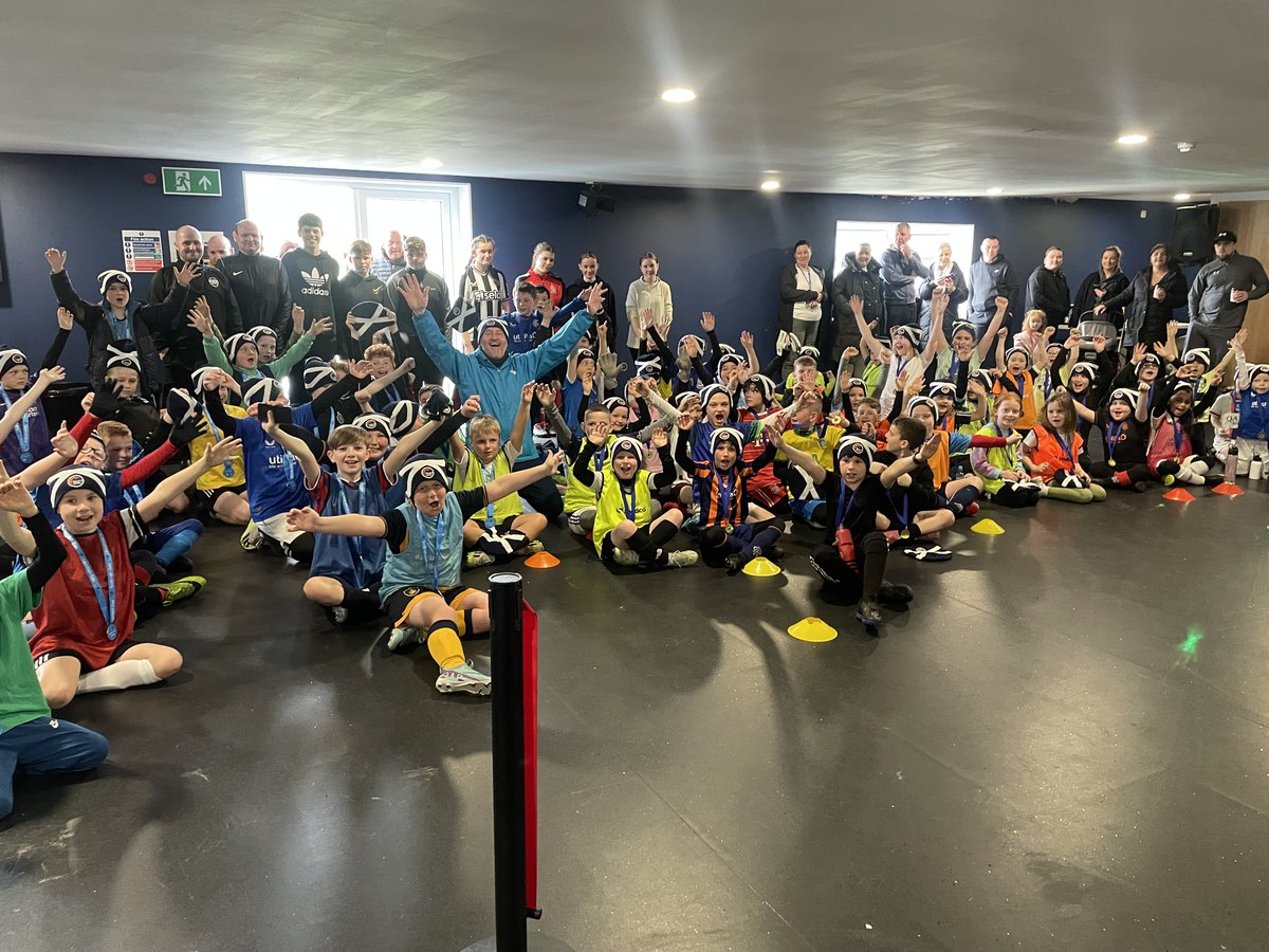 TomElli07858282's tweet image. Scottish FA  #weekOfFootball 
Today, we look at our popular holiday courses aimed at keeping the kids active during the holidays.
Book online: thegalaxyfoundation.co.uk
 #GetOutsideGetInvolved
@mrstephenbarr @ScotFACentral @falkirkcouncil @ScottishFA @LittleKerse @INEOS_GM