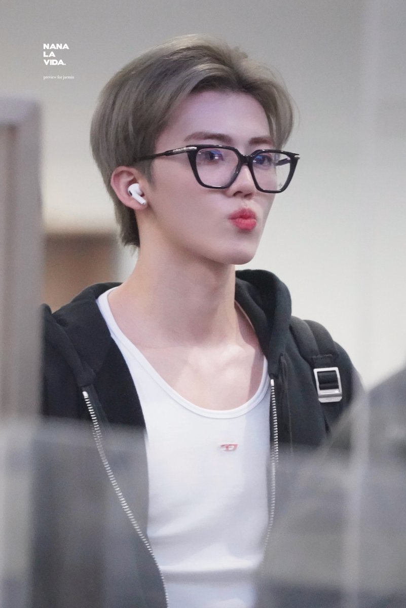 240527 HND PRE

#재민
#JAEMIN
#NCTDREAM