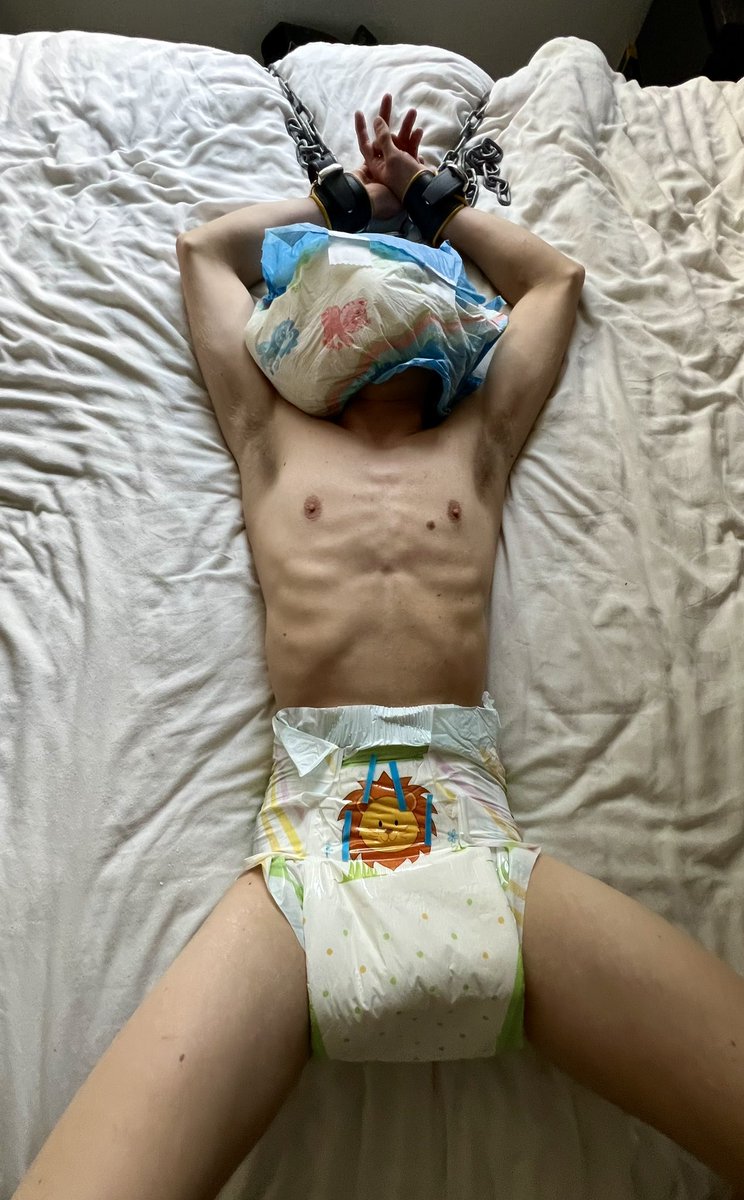 PampEnforcer's tweet image. A welcome sight - see the diaper change vid (although censored) on my Telegram channel @dozeilydiapered