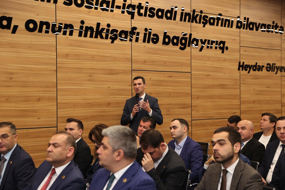 MammadAbbasbey1's tweet image. With the participation of entrepreneurs, we took part in a public discussion at the Baku SMB House about the impact of recent changes in #competition legislation on the #business environment.

We addressed key aspects of the #CompetitionCode aimed at stimulating entrepreneurial