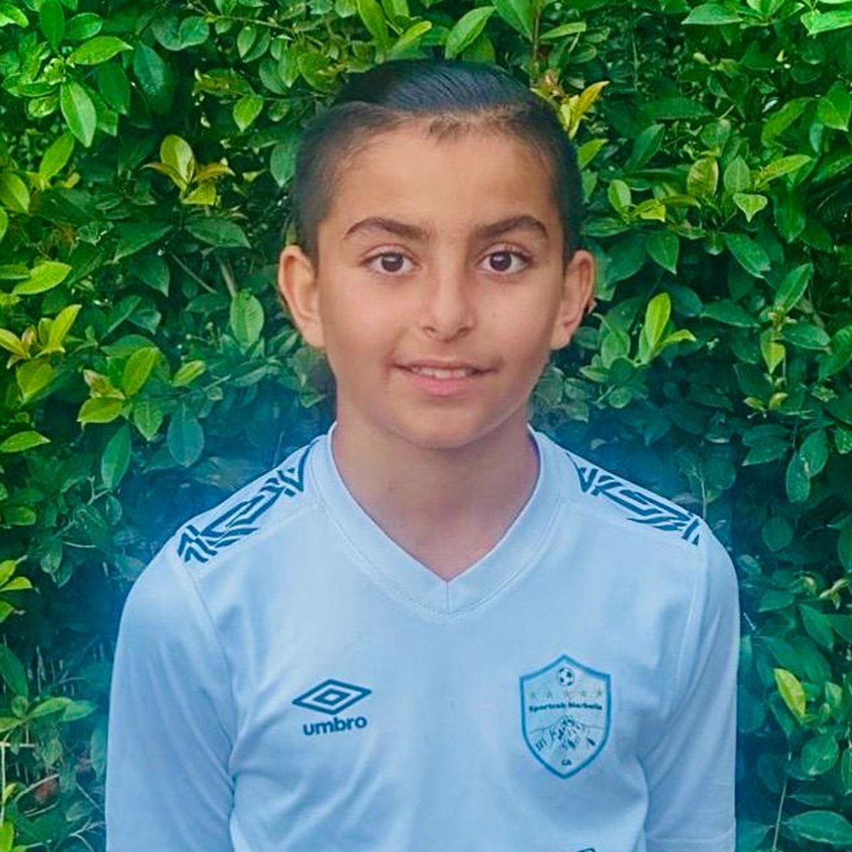 ¡Felicitaciones a Sam Nazarikhanavandi, máximo goleador de la categoría Alevín, a pesar de varios partidos menos por el retraso de su ficha! Este logro es gracias al trabajo en equipo. ¡Bien hecho, equipo! #Marbella #SanPedroAlcántara