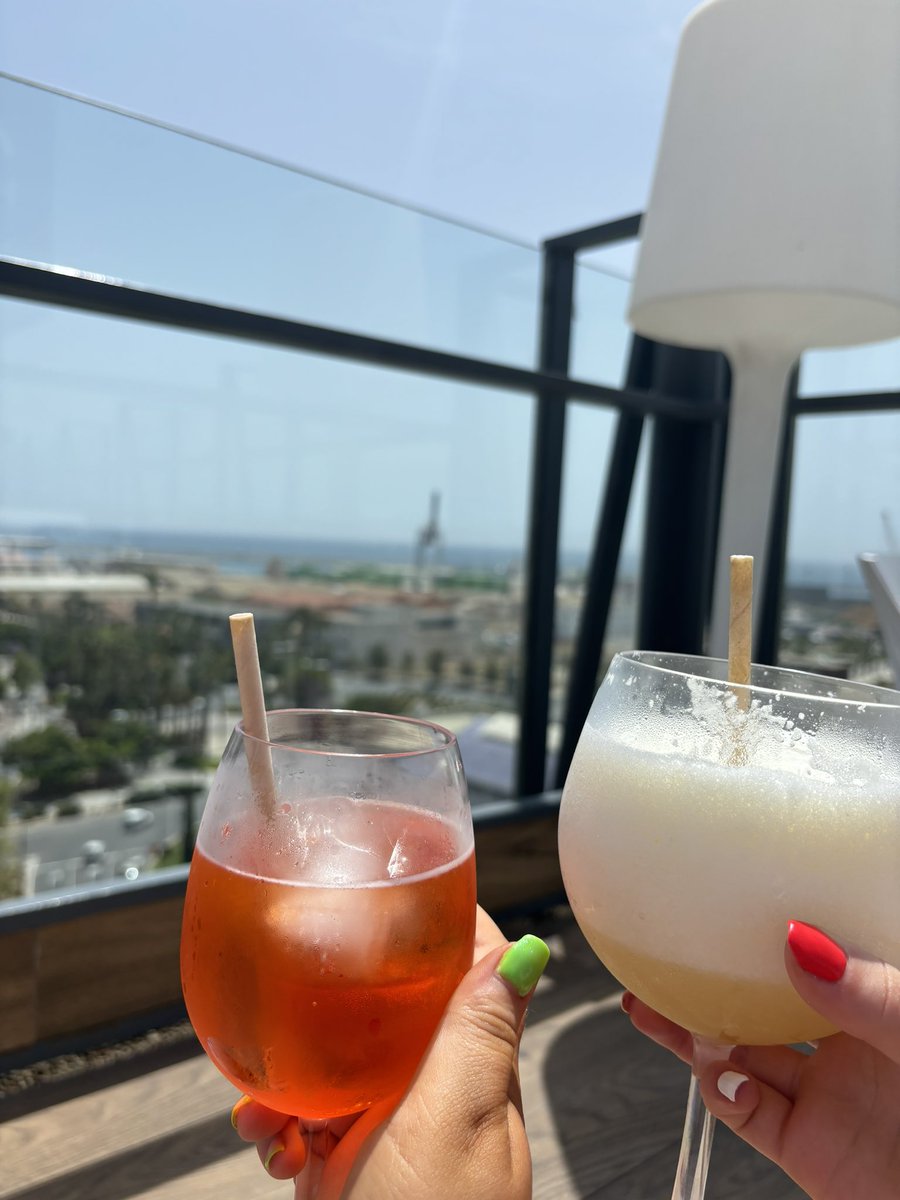 Happy half term👩‍🏫☀️🍹 <a href="/miss_jones_2/">Miss Jones 😊</a>