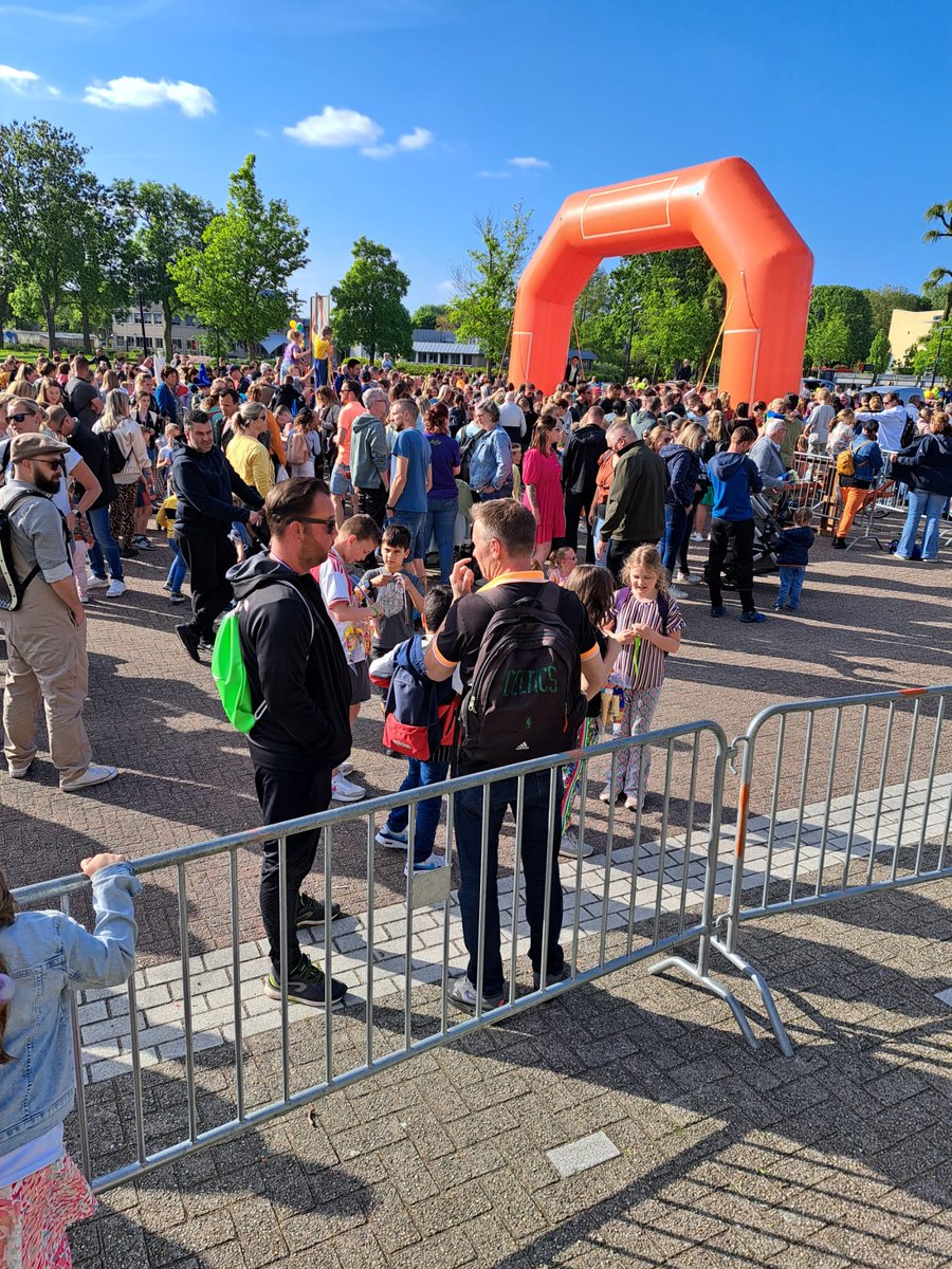 Yes….vandaag is de start van de avond4daagse en wij hebben er zin in! Vanaf 18.00 uur is het startterrein open en kan nog worden ingeschreven en de niet opgehaalde startbewijzen worden opgehaald. Om 18.30 uur gaan we van start. Tot straks op het startterrein (bij de Ridderhal)