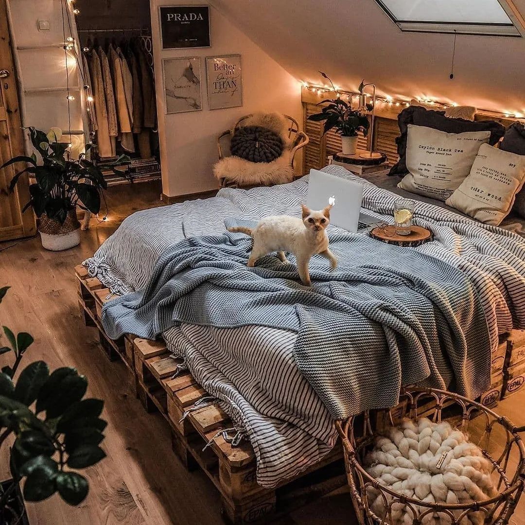 Such a superb bedroom!😍😍🧡
What do you think about it? Let us know!👇👇
.
.
.
.
.
.
#roomporn #homebeautiful #beautifullyboho #boholiving #instahomeflavor #homestyling #passion4interior #homedetails #charminghomes #interiorharmoni #interior4all #myplantaesthetic #bohovibes