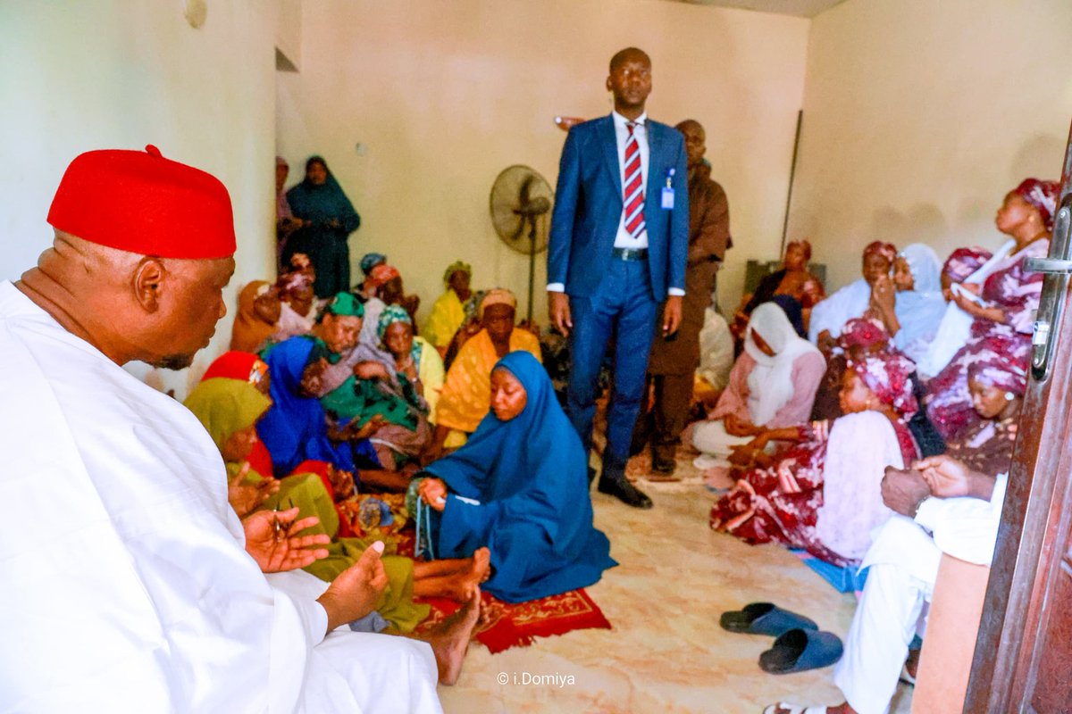 Adamawa State Governor, Rt. Hon. Ahmadu Umaru Fintiri attended the burial ceremony of the late Hon. Musa

Late Hon. Abdulmalik Jauro Musa until his demise, was the member representing Ganye constituency in the Adamawa State House of Assembly.

In his condolence greetings to