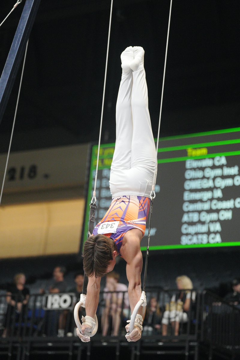 Maya Dewan tweet media