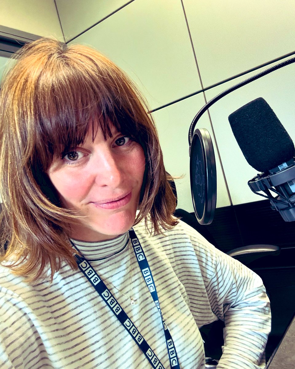 elizabethalker's tweet image. What else you gonna do on a wet Bank Holiday but tune into @bbcradio3 … Classical Live is you from 1pm with Spring themed music by Respighi, Schumann and Piazzolla 💃 plus Schumann’s first symphony IN FULL at 3pm. Who’s with us?