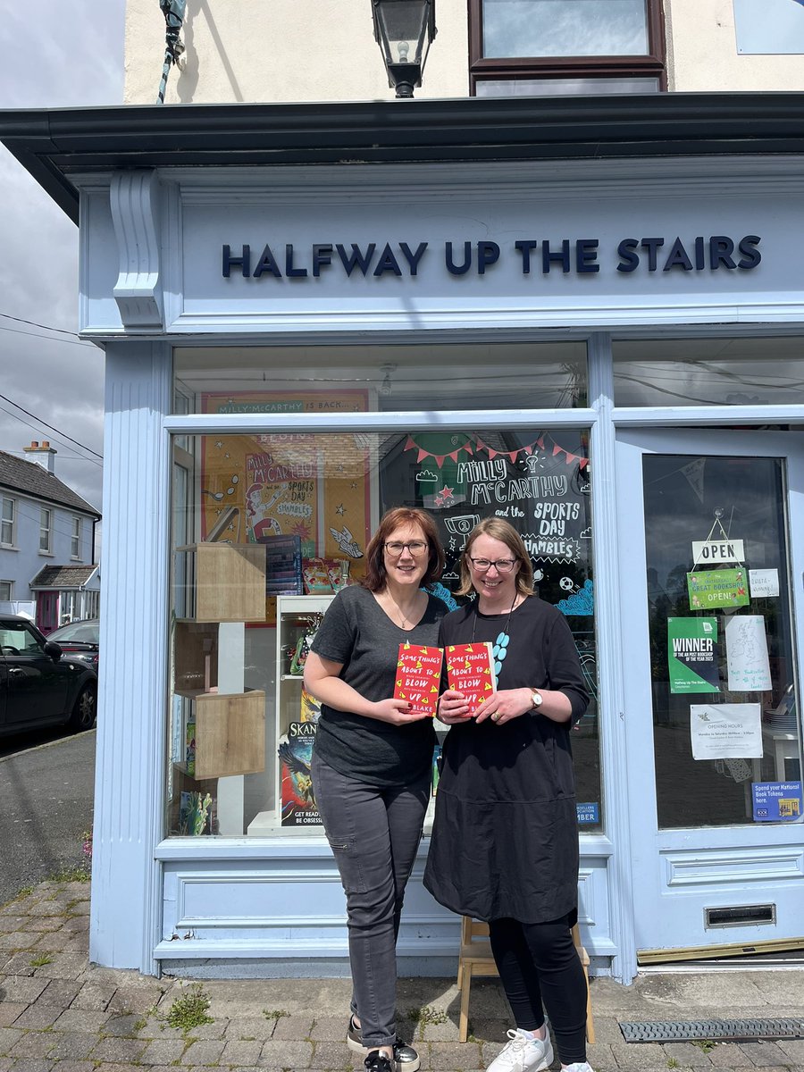 Thanks so much @samblakebooks for popping out and signing copies of Something’s About to Blow Up, her explosive (!) new YA thriller, set in a Dublin school! Signed copies available in store & online halfwayupthestairs.ie/product/978071… @Gill_Books