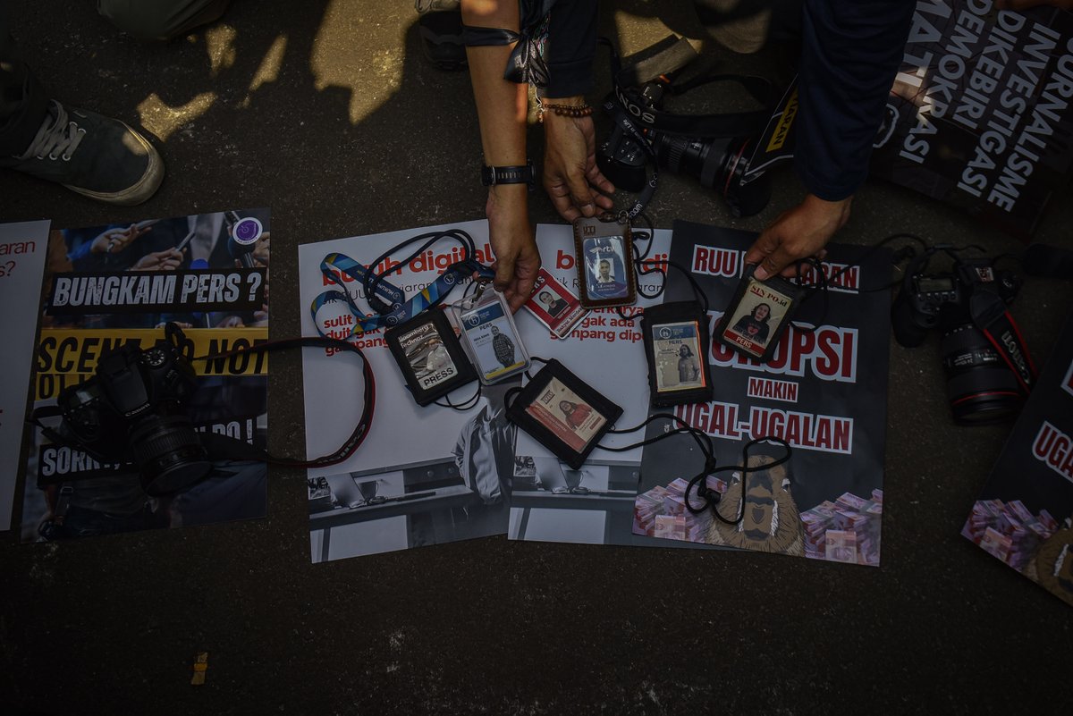 Tolak Revisi UU Penyiaran, Sejumlah Organisasi Jurnalis Lakukan Demo di Depan Gedung DPR

📷Tempo/M Taufan Rengganis

#TempoFoto