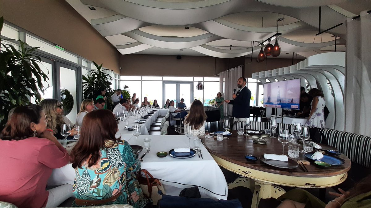 We are participating in the Barcelona 360 Latam event in Bogotá, with a #premium presentation dinner for tourism executives, press and key players, showcasing the America's Cup and BCN news. @BarcelonaInfoEN @bcn_ajuntament @cambraBCN @TurismeDIBA @turismecat @Turespana_