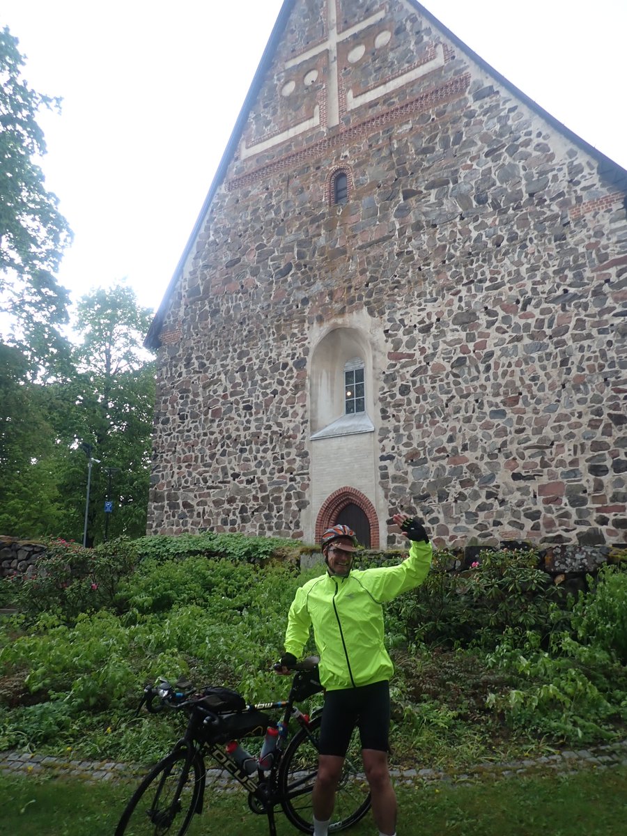 Fleche ajettu. 24h lähtö bemböle läpi siuntio-lohja-sammatti-suomusjärvi-pertteli-salo-halikko-paimio-rusko-mynämäki-uusikaupunki-raisio-turku. 390km. Kiitos pekka Eronen,Antti Pietilä, Reijo tikka. Saatiin sadetta ja aurinkoa. Speksinä  keskiaikaiset kivi kirkot.