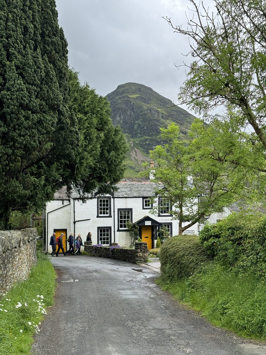 Any guesses where I am? #lakedistrict I’m spending the night here to relax and see in my latest film on the BBC tonight 🐿️🎥📺