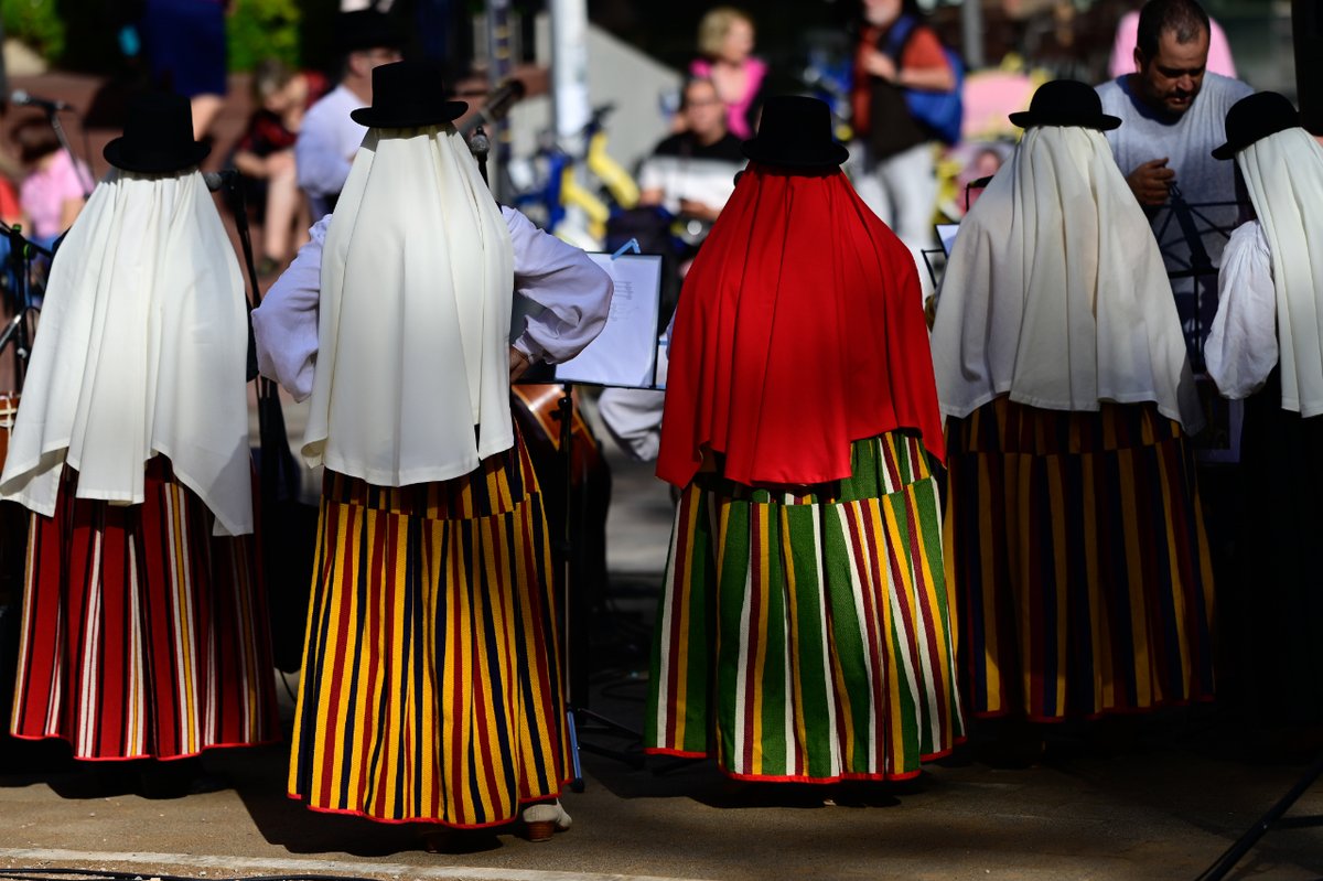 El próximo jueves 30 de mayo celebramos el Día de Canarias 🥳 Una fecha que conmemora la primera sesión del Parlamento de Canarias y que la ciudad celebra con un variado programa de actividades 🗓️ Para más información 👉 lpavisit.com/es/noticias/tu… #LasPalmasDeGranCanaria