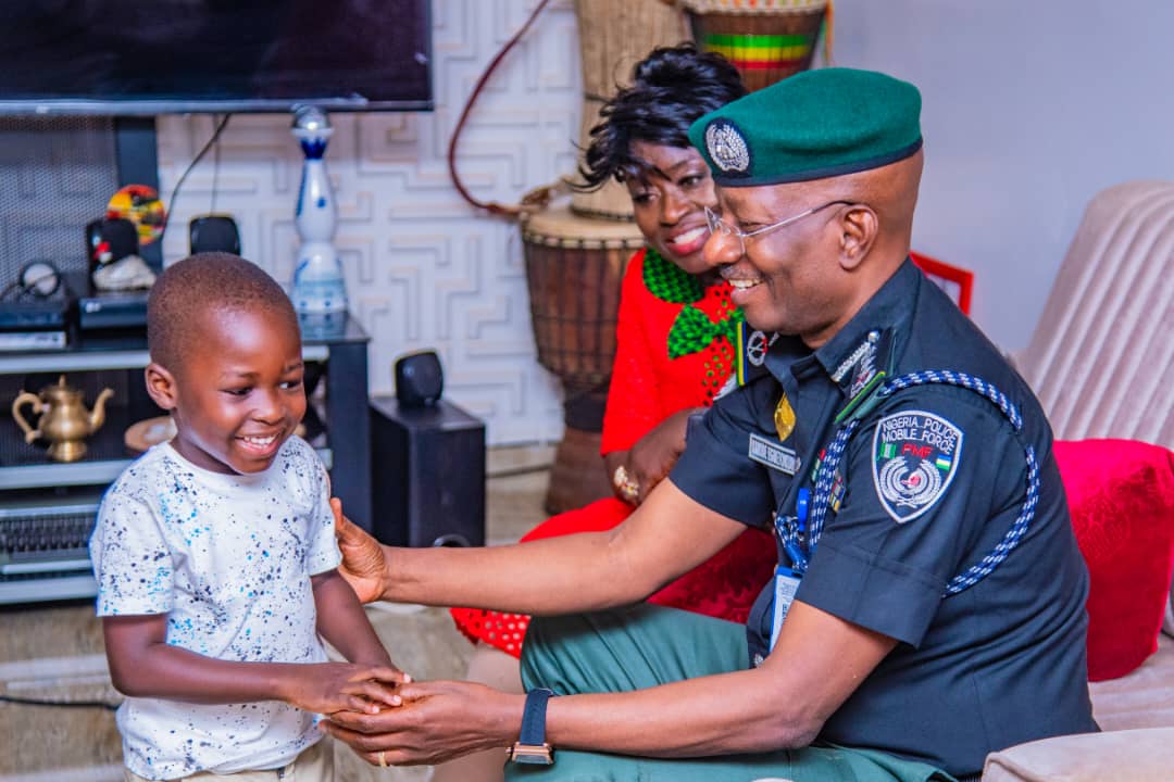 Adeyemi74675126's tweet photo. Happy children's day https://t.co/GGCe3il0of